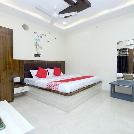 Rāipur Oyo Flagship 27933 Hotel Green Valley מראה חיצוני תמונה