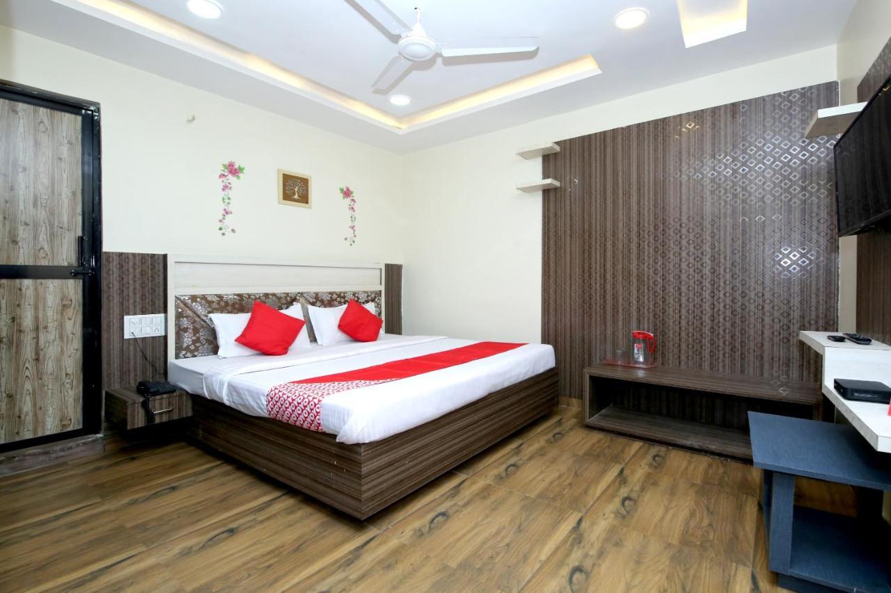Rāipur Oyo Flagship 27933 Hotel Green Valley מראה חיצוני תמונה