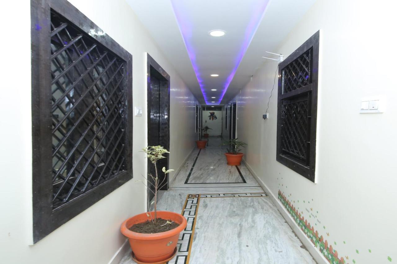 Rāipur Oyo Flagship 27933 Hotel Green Valley מראה חיצוני תמונה